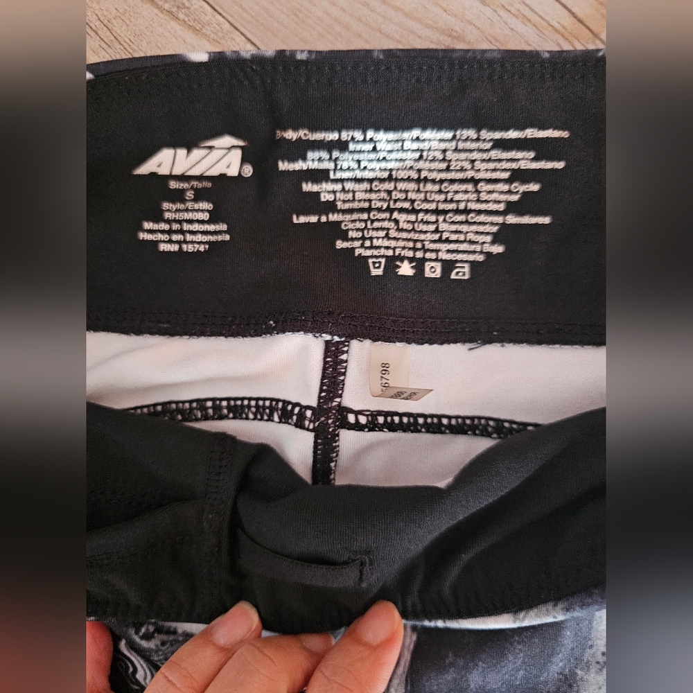 Ava 2 pcs. of leggings bundle! - Picture 7 of 9